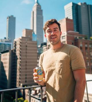 Enjoy the final stretch of summer with the refreshing taste of Blue Moon Mango Wheat.
.
.
.
📸: @brettcconti