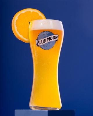 Ever wondered how Blue Moon got its name? Well, a beer this good only appears once in a blue moon! 🌝

Please Drink Responsibly.

#bluemoonbeer #madebrighter #artfullycrafted #perfectserve #craftbeer #refreshingbeer #wheatbeer