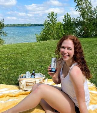 Oh another bright day? Guess we’ll have to spend it outside.

📸: @redhead.in.wisco