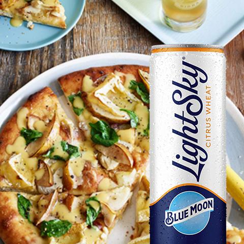 Chicken, Brie and Pear Flatbread and Blue Moon LightSky
